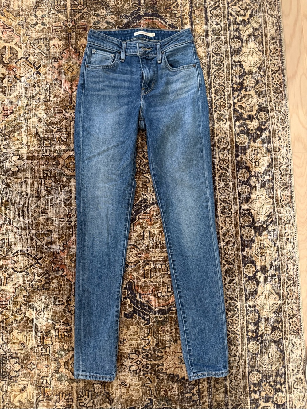 Classic High-Rise Women's Skinny Jeans - Blue